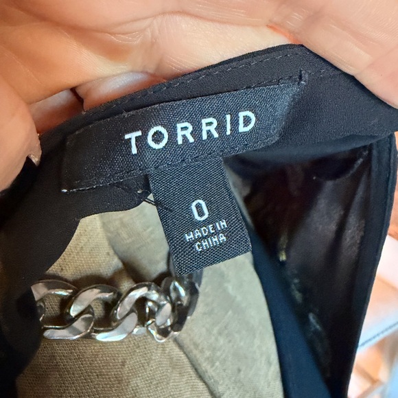 Torrid Black Floral Embroidered Kimono - Picture 5 of 6